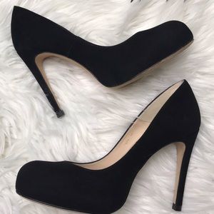 L.K. Bennett London Black Round Toe Pumps